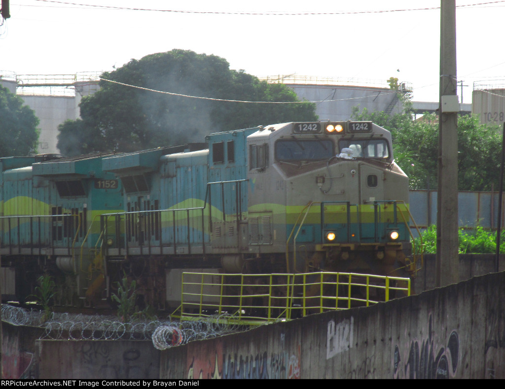 EFVM 1242